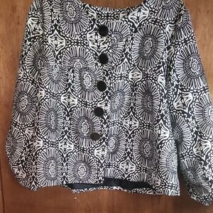 Black and White Floral Women's Top